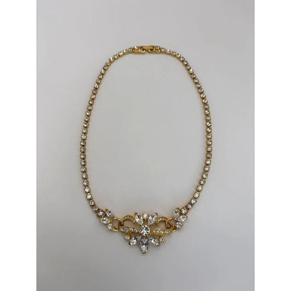 Crown Trifari Vintage Gold Tone Rhinestone 17” Necklace Signed
